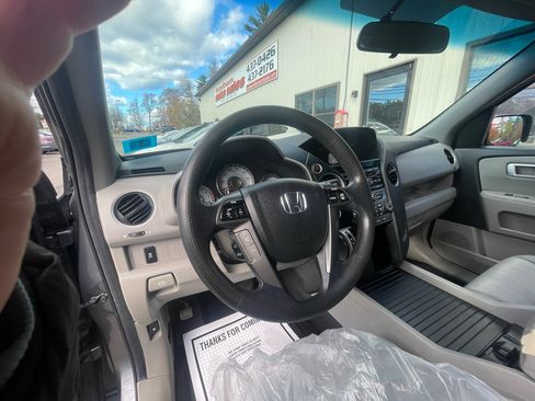 Used 2014 Honda Pilot LX image 12