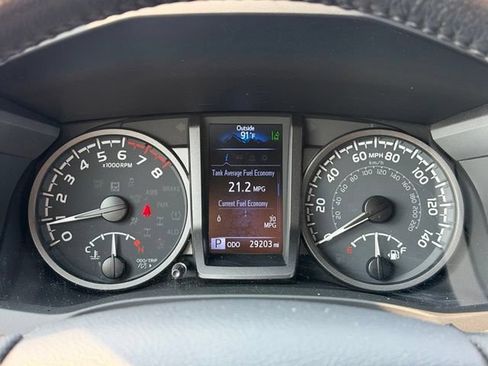 Used 2023 Toyota Tacoma TRD Off-Road AWD/4WD image 14