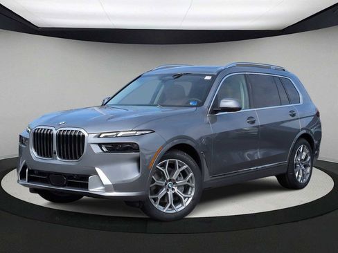 New 2026 BMW X7 xDrive40i w/ Premium Package AWD/4WD image 1