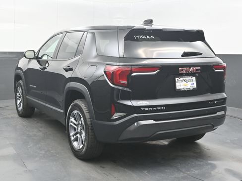 Used 2026 GMC Terrain Elevation FWD image 8