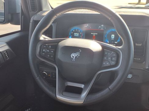Used 2025 Ford Bronco Badlands AWD/4WD image 23