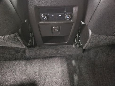 Used 2022 Chevrolet Traverse LT w/ LPO, Cargo Package image 22