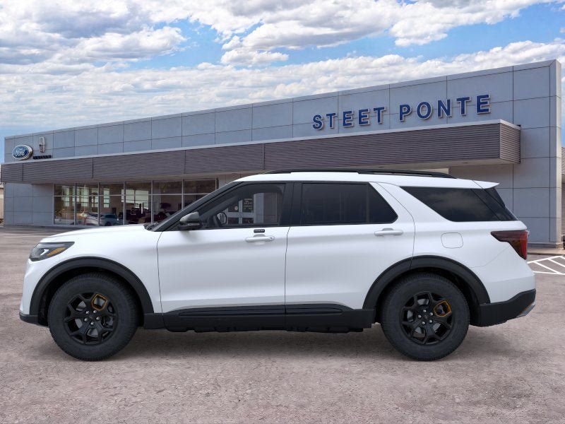 Used 2026 Ford Explorer Tremor w/ Tremor Convenience Package AWD/4WD image 3