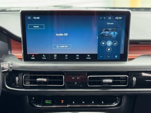 Used 2022 Lincoln Nautilus Reserve AWD/4WD image 21
