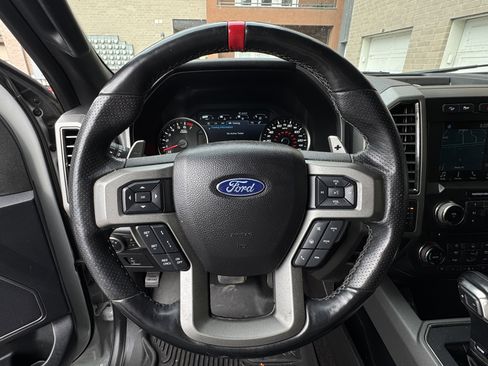 Used 2017 Ford F150 Raptor w/ Equipment Group 802A Luxury AWD/4WD image 18