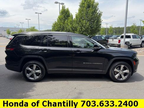 Used 2021 Jeep Grand Cherokee L Limited AWD/4WD image 8