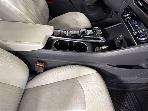 Used 2021 Hyundai Sonata SEL image 37
