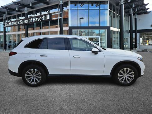 Certified 2025 Mercedes-Benz GLC 300 GLC 300 image 6