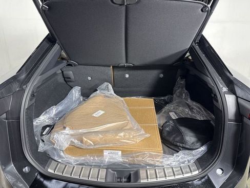 New 2026 Lexus RZ 350e 2WD image 32