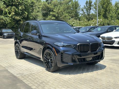 Used 2026 BMW X5 sDrive40i w/ M Sport Package RWD image 6
