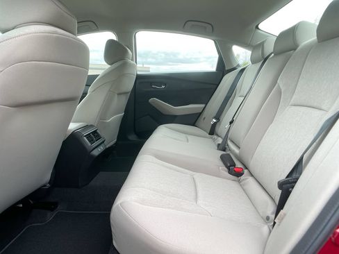 Certified 2025 Honda Accord LX image 21