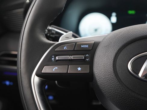 Used 2024 Hyundai Palisade Calligraphy image 18