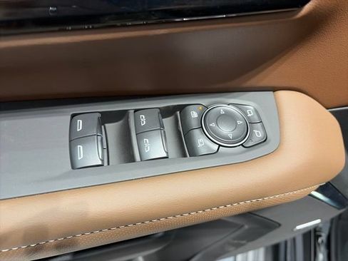 New 2026 Chevrolet Tahoe High Country AWD/4WD image 9