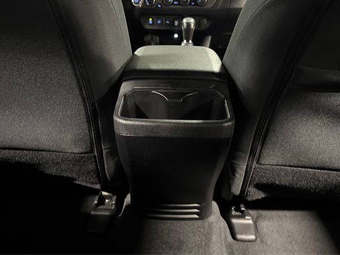 Used 2023 Toyota Tacoma TRD Sport image 37