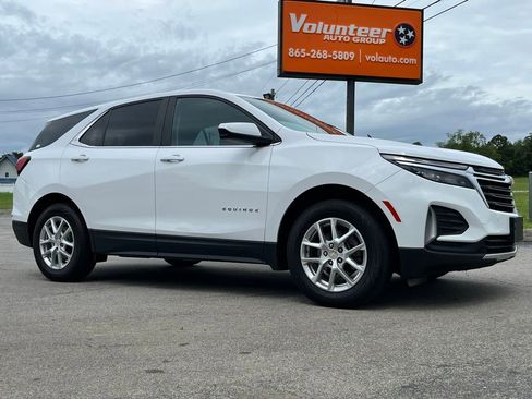 Used 2023 Chevrolet Equinox LT FWD image 1