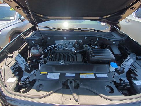 Used 2022 Volkswagen Atlas SEL R-Line AWD/4WD image 29
