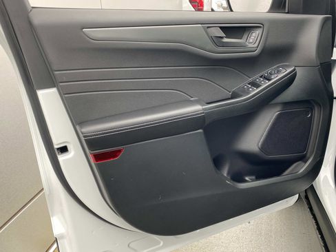 New 2026 Ford Escape Active image 14