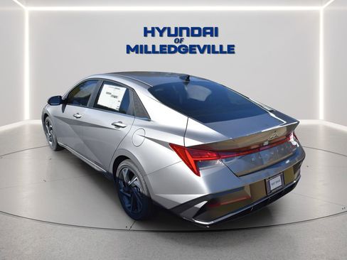 New 2026 Hyundai Elantra Limited FWD image 2