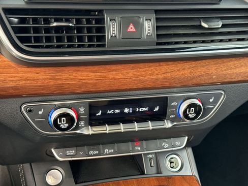 Used 2023 Audi Q5 2.0T Premium Plus image 23