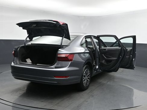 Used 2021 Volkswagen Jetta FWD image 27