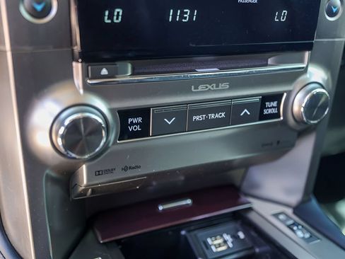 Used 2019 Lexus GX 460 Premium AWD/4WD image 22