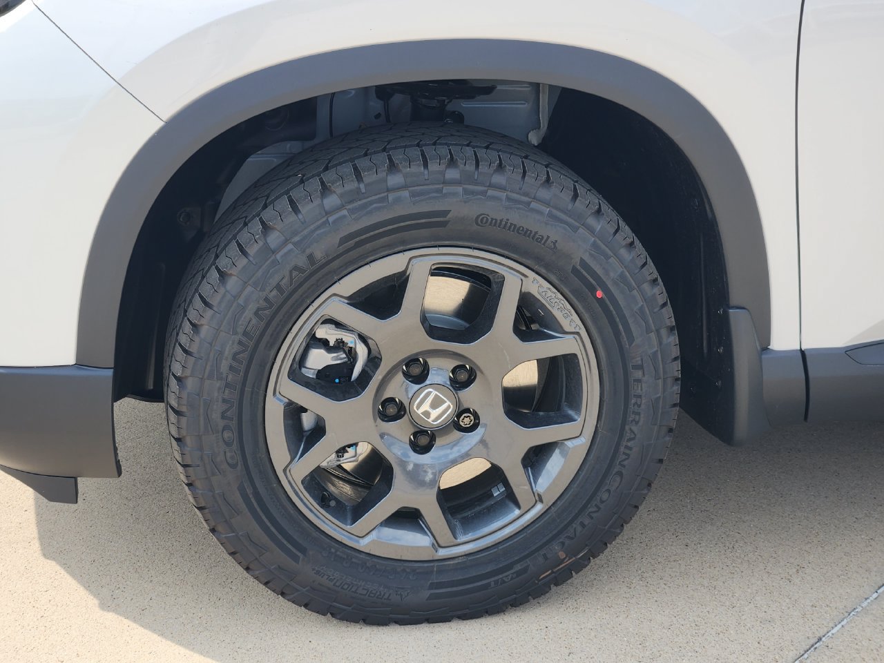 New 2026 Honda Pilot TrailSport image 8