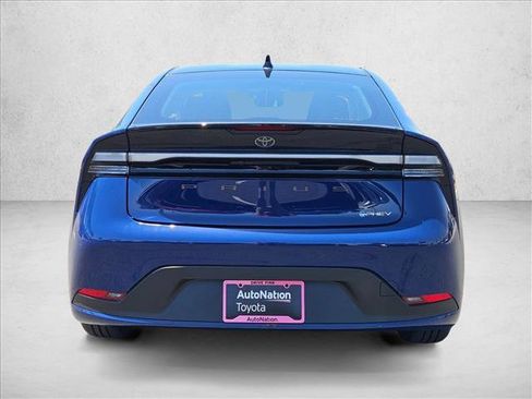 New 2026 Toyota Prius Plug-In Hybrid FWD image 8