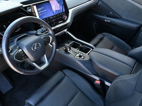 Used 2026 Lexus TX 350 AWD w/ Technology Package image 15
