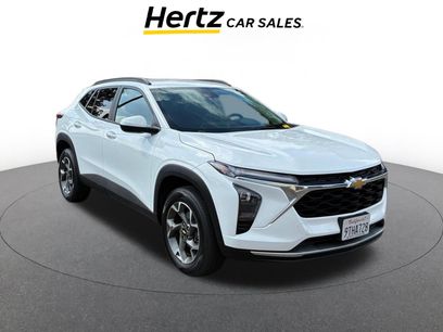 Used 2025 Chevrolet Trax LT w/ LT Convenience Package