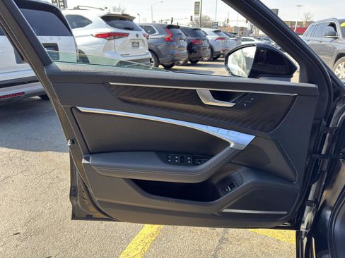 Used 2021 Audi A6 Premium Plus w/ Premium Plus Package image 16