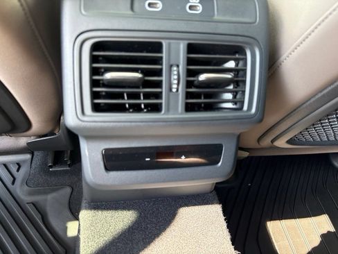 Used 2025 Audi Q5 Premium Plus AWD/4WD image 28