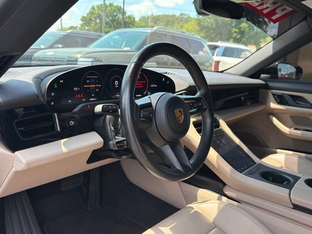 Used 2021 Porsche Taycan RWD image 9