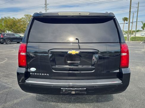 Used 2015 Chevrolet Suburban LTZ image 5