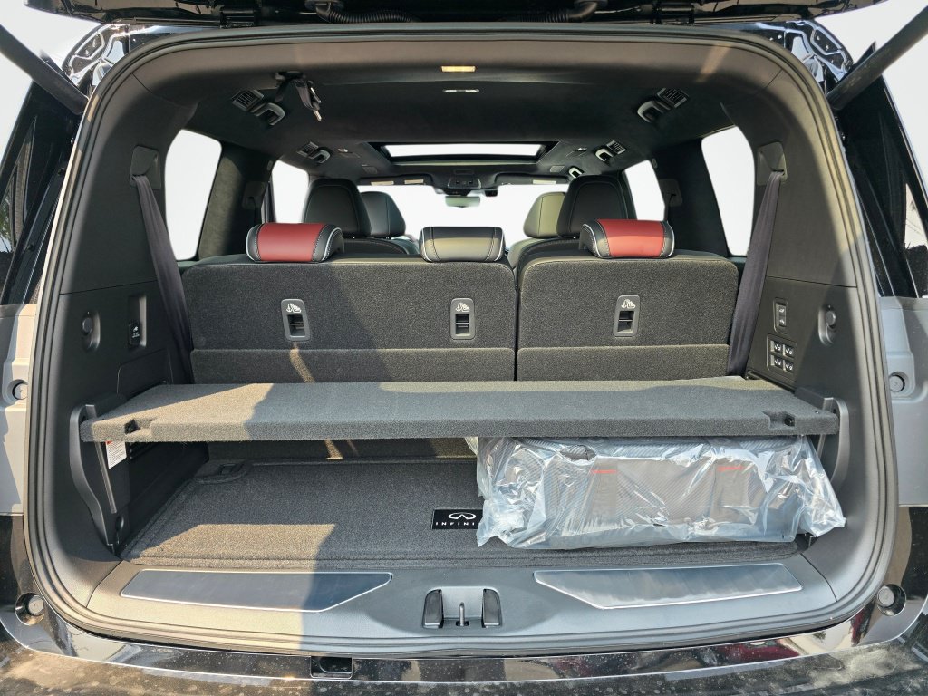 New 2027 INFINITI QX80 Autograph w/ Premium Cargo Package AWD/4WD image 10
