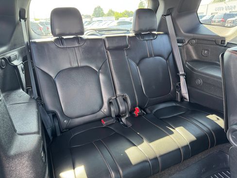 Used 2024 Honda Pilot TrailSport image 32