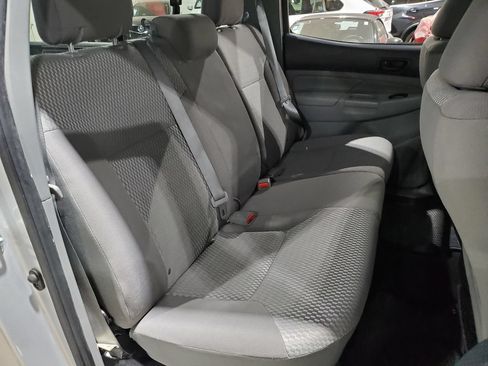 Used 2013 Toyota Tacoma PreRunner w/ Convenience Pkg RWD image 17