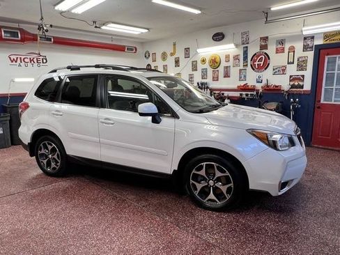 Used 2014 Subaru Forester 2.0XT Premium AWD/4WD image 4