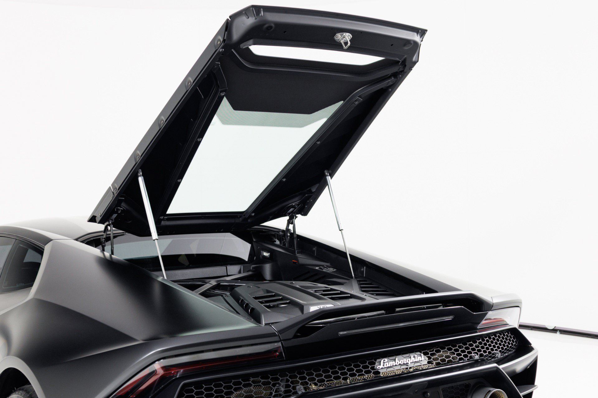Used 2023 Lamborghini Huracan EVO RWD image 52