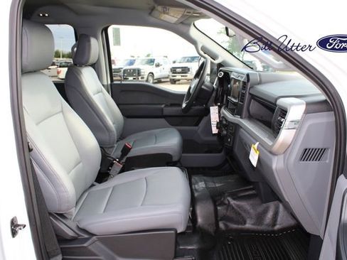 New 2025 Ford F250 XL w/ Camper Package image 7