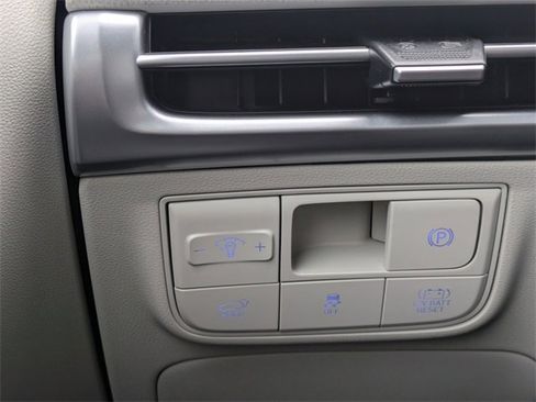 New 2025 Hyundai Tucson SEL w/ Tow & Go Package image 29