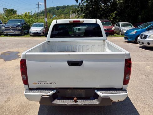 Used 2004 Chevrolet Colorado 2WD Regular Cab image 5