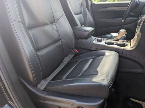 Used 2017 Jeep Grand Cherokee Limited AWD/4WD image 31