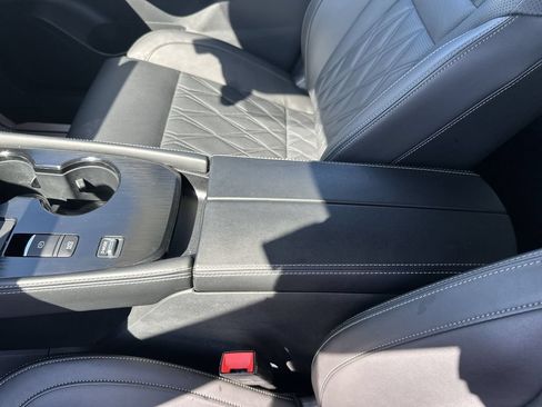Used 2023 Nissan Rogue Platinum w/ Platinum Premium Package FWD image 27
