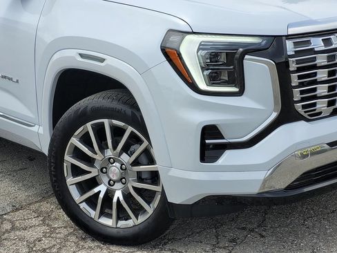 New 2026 GMC Terrain Denali AWD/4WD image 6