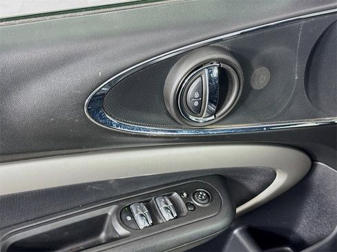 Used 2022 MINI Cooper Clubman John Cooper Works image 18