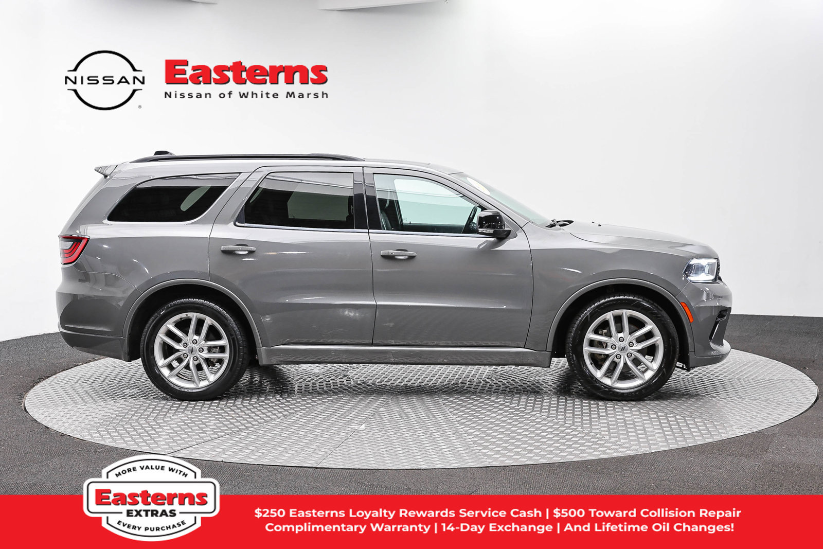 Used 2024 Dodge Durango GT RWD image 4