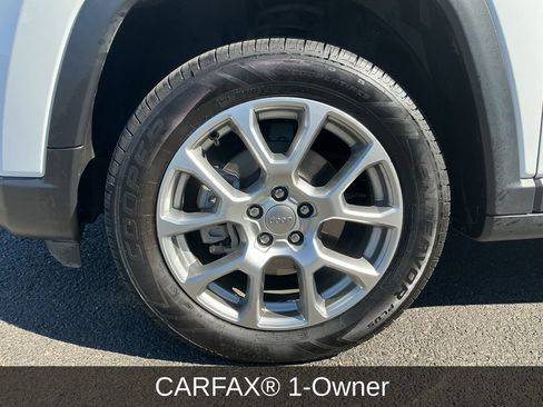 Used 2022 Jeep Compass Latitude AWD/4WD image 2