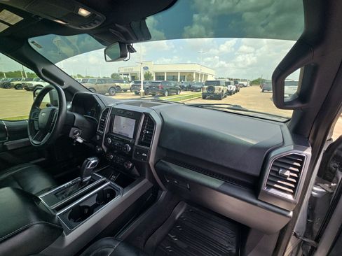 Used 2020 Ford F150 XLT w/ Equipment Group 302A Luxury AWD/4WD image 31