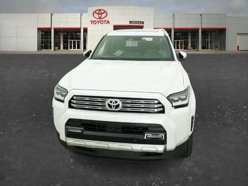 New 2026 Toyota 4Runner Limited AWD/4WD image 11