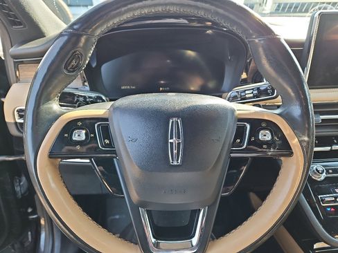 Used 2021 Lincoln Corsair Reserve w/ Equipment Group 201A image 10